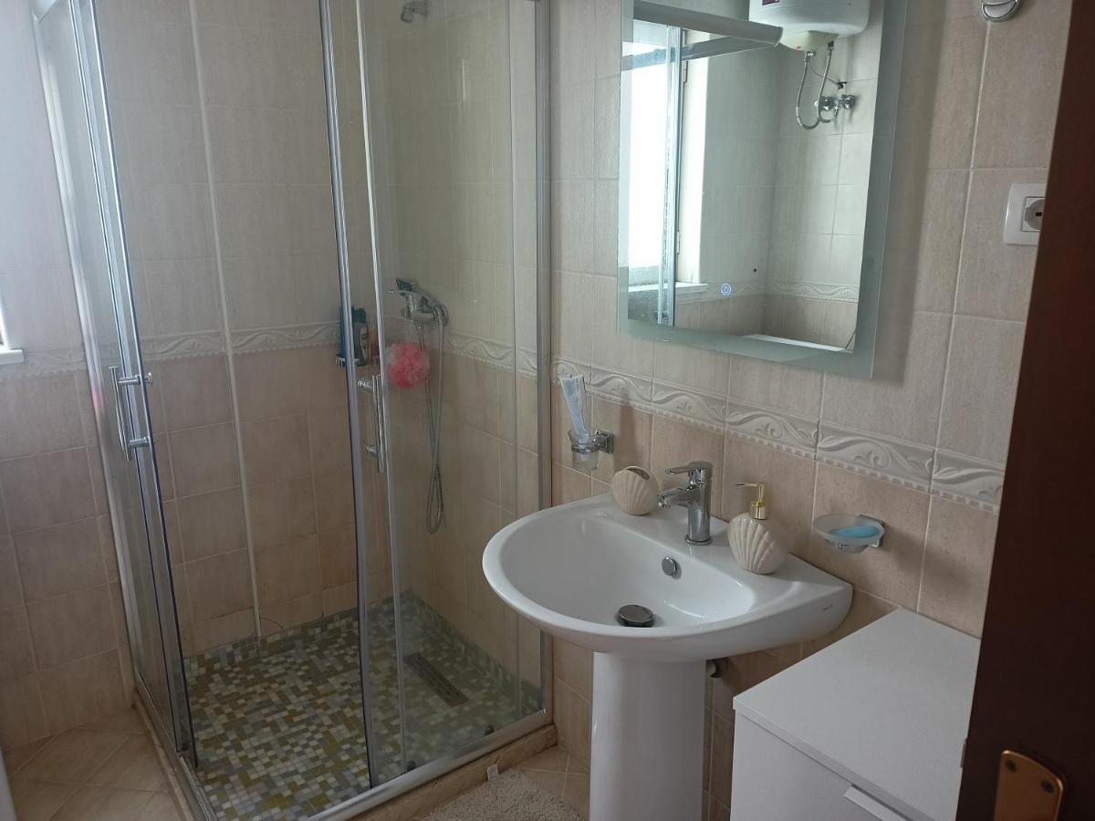 Apartman Dagmar ดูร์เรส ภายนอก รูปภาพ