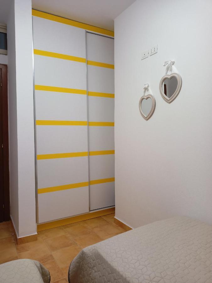 Apartman Dagmar ดูร์เรส ภายนอก รูปภาพ