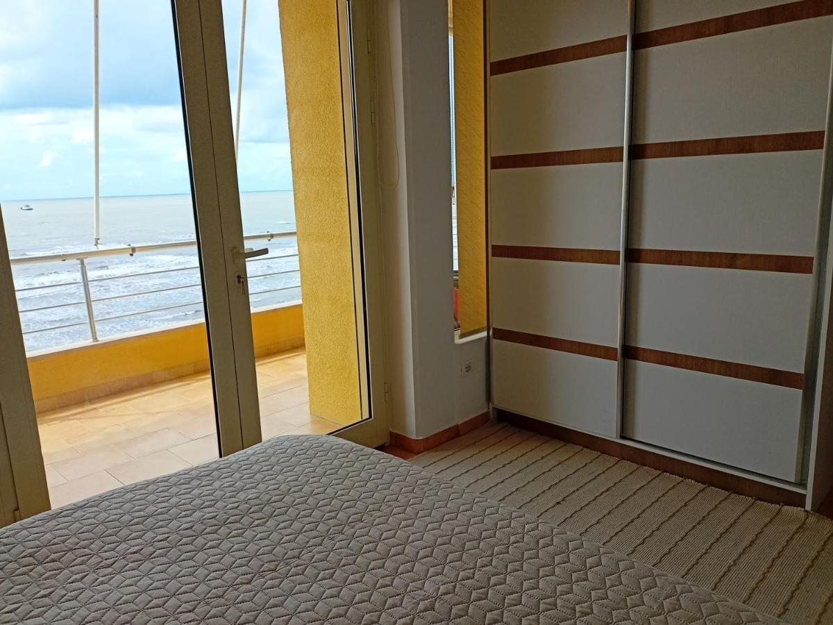 Apartman Dagmar ดูร์เรส ภายนอก รูปภาพ